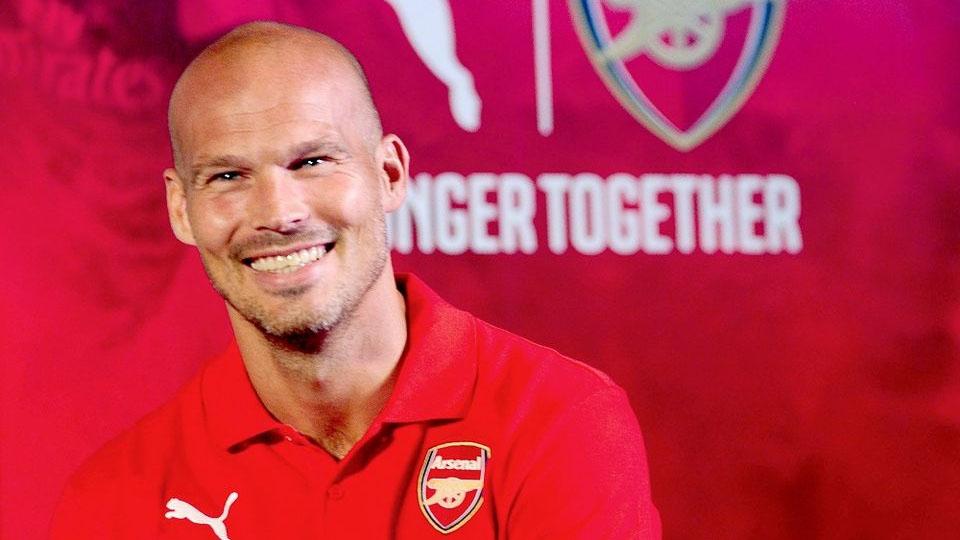 Fredrik Ljunberg resmi menjadi pelatih Arsenal U-23. - INDOSPORT